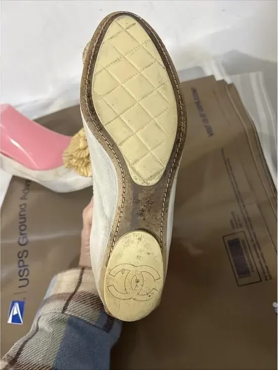 Chanel Lamskin Ballet Interlocking CC Logo Cork Toe Flats 39 Beautiful - Picture 10 of 12